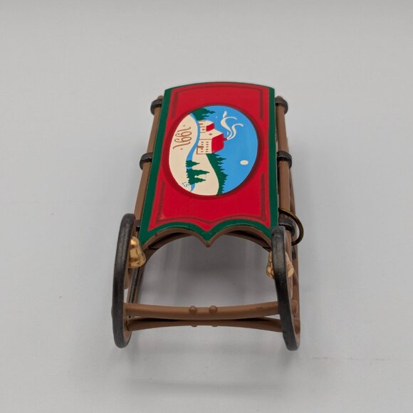 Hallmark Keepsake Old-Fashioned Sled 1991, Vintage Christmas Ornament - Picture 6 of 11